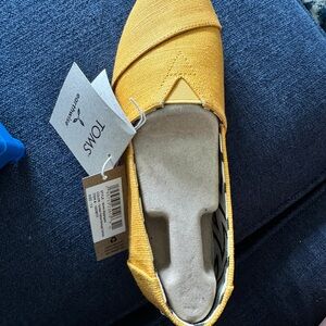 TOMS ALPARGATA GOLDEN YELLOW